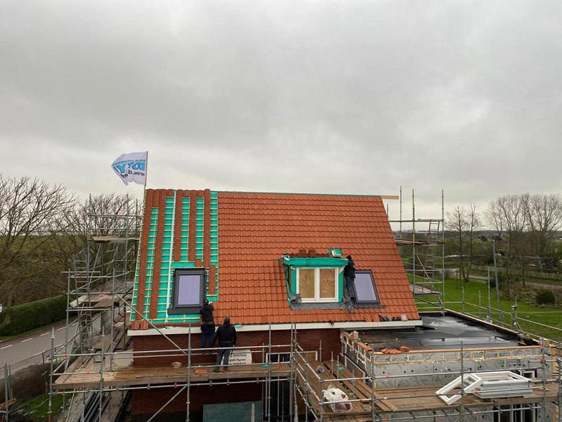  dakwerkzaamheden Nieuwerkerk aan den IJssel